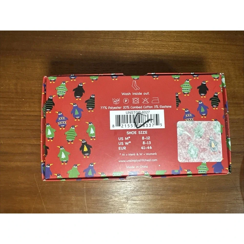 Unsimply Stitched‎ Men's Christmas 3Pk Crew Socks Gift Box